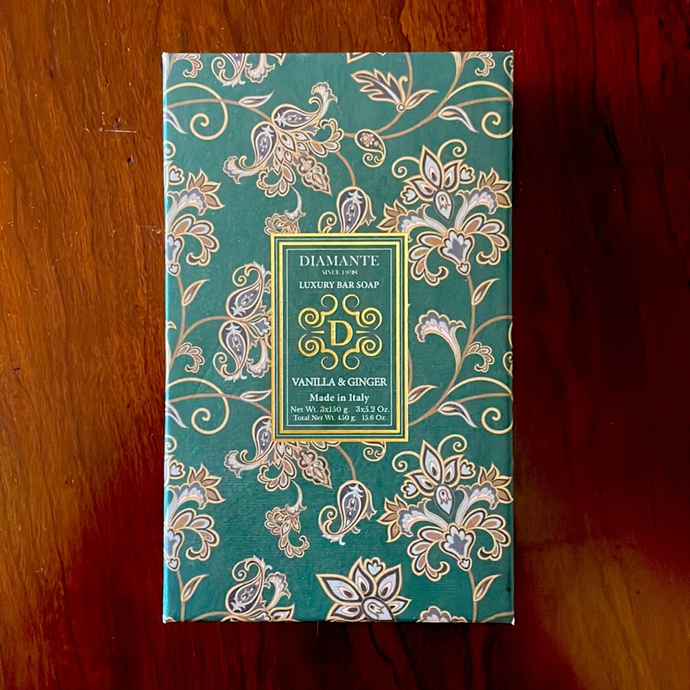 NWOT Vanilla & Ginger Diamante Luxury Bar Soap